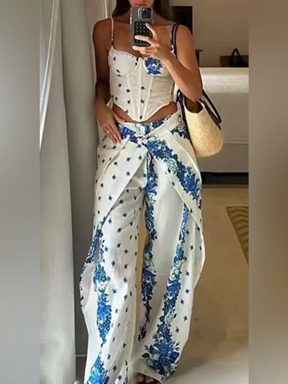 NEW $189 Holland Blue & White Floral Wide-Leg Pant Set